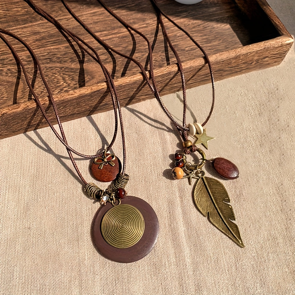 5 Piece Bohemian Layered Necklace Set for Women – Retro Boho Sweater Chain Y-Shaped Necklace with Feather Leaf Butterfly Star Pendants, Fashionable Stackable Jewelry Gift for Daily Wear and Banquets