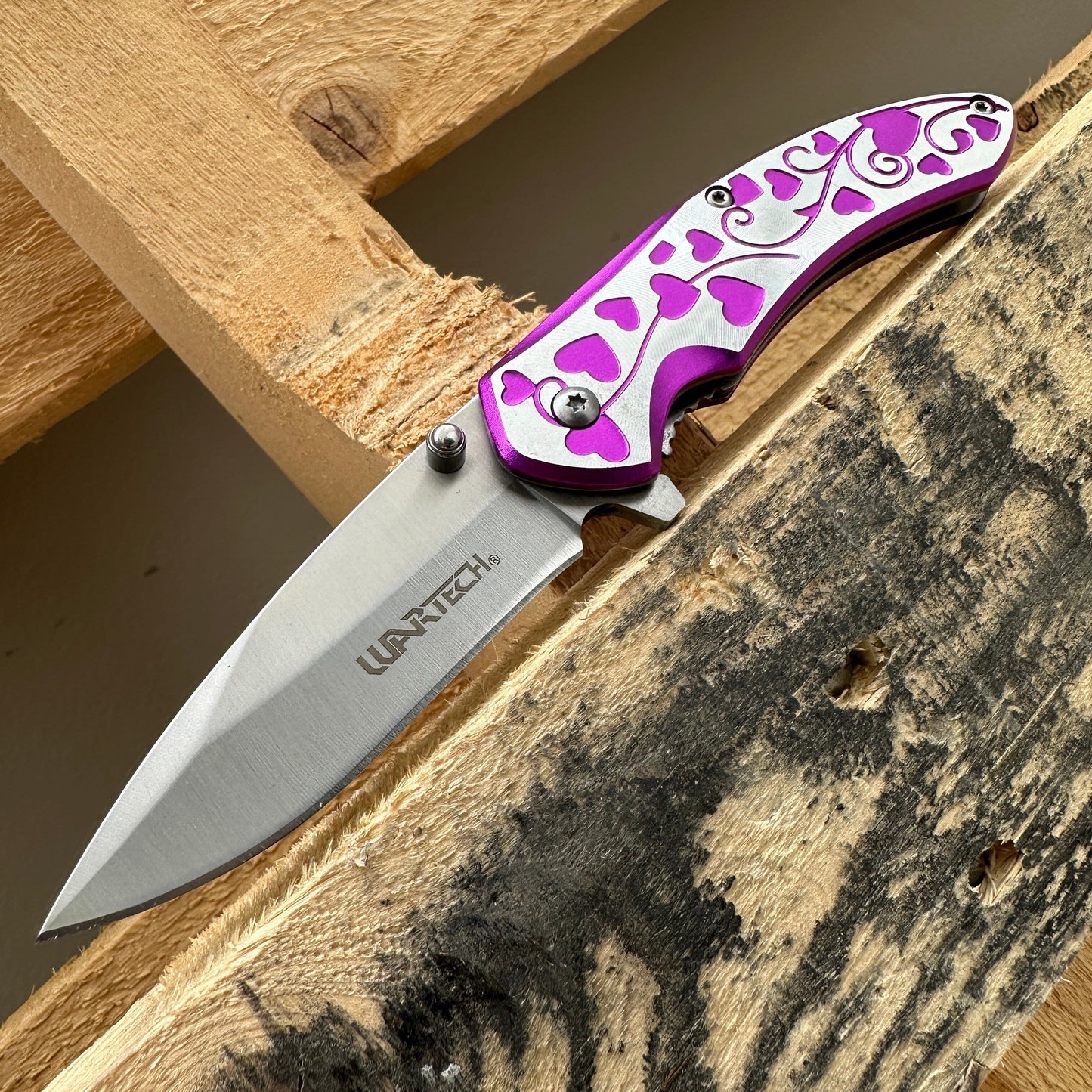 Folding Pocket Knife 7 Inch Hearts Engraved – 3Cr13 Steel Blade EDC Knife Aluminum Heart Handle Belt Clip Donut Accent, Stylish Everyday Carry for Camping Hiking Collecting Gift, Rosy Pink Red Lavender Blue Rose