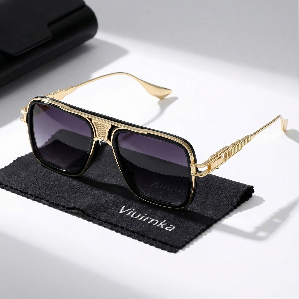 Classic Square Sunglasses for Men & Women – Retro Unisex UV Protection Metallic Frame Lightweight Eyewear, Includes Case & Cleaning Cloth, Daily Wear & Outdoor Activities