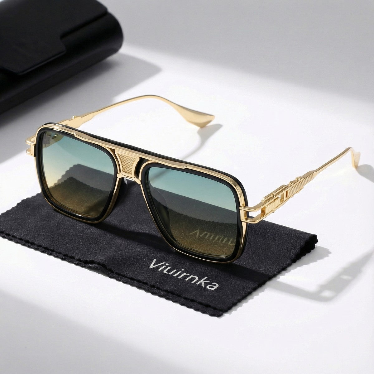Classic Square Sunglasses for Men & Women – Retro Unisex UV Protection Metallic Frame Lightweight Eyewear, Includes Case & Cleaning Cloth, Daily Wear & Outdoor Activities