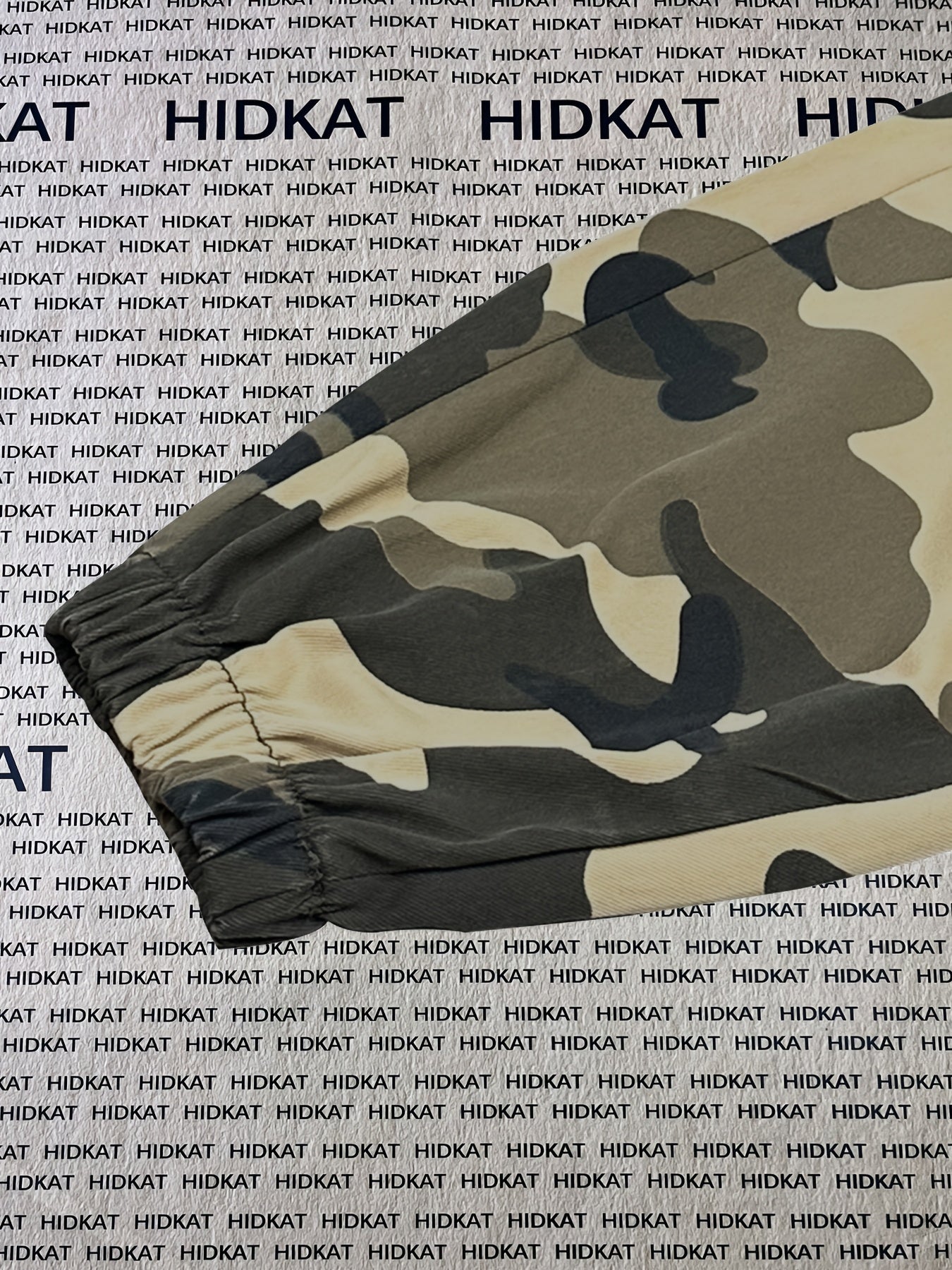 Women's Camo Cargo Pants – Lightweight Breathable Hiking Outdoor Casual Long Pants Multi-Pocket Elastic Waist XS-XXL Camouflage