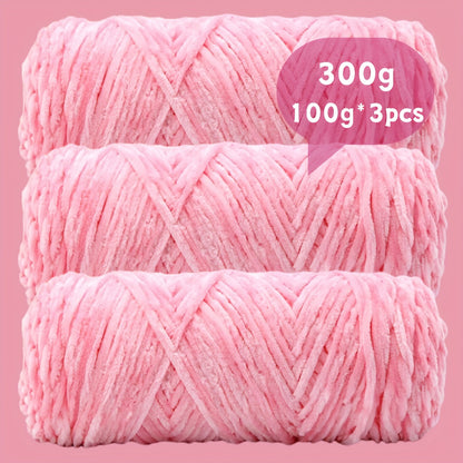 Velvet Chenille Yarn 3-Pack 300g (100g x3) Soft Bulky Knitting Crochet Yarn 47 Colors Beginner Friendly Luxury Handcraft for Sweaters Scarves Hats Dolls Bags Amigurumi DIY Projects