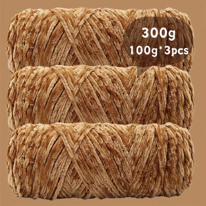 Velvet Chenille Yarn 3-Pack 300g (100g x3) Soft Bulky Knitting Crochet Yarn 47 Colors Beginner Friendly Luxury Handcraft for Sweaters Scarves Hats Dolls Bags Amigurumi DIY Projects