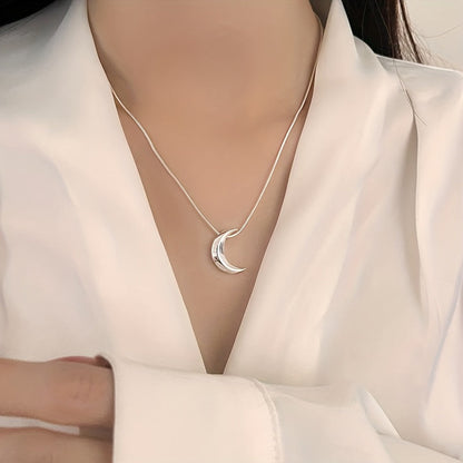 S925 Sterling Silver Crescent Moon Pendant Necklace – Hypoallergenic Dainty Minimalist Jewelry for Women, Lightweight 3g Design, Perfect Gift for Birthday, Valentine's Day & Everyday Wear