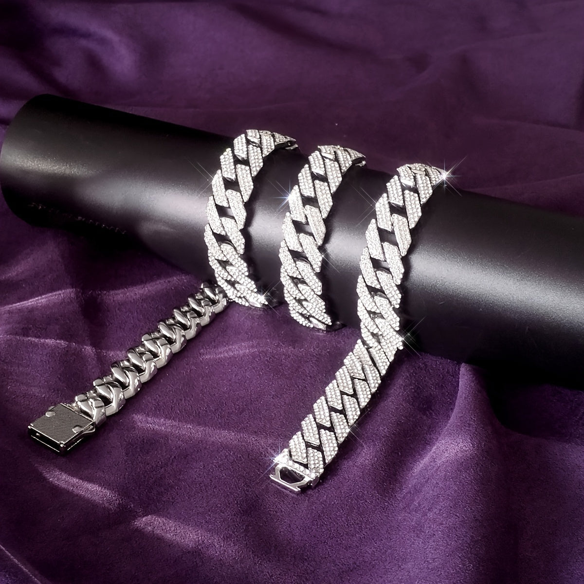 Men's Cuban Link Chain Necklace Hip Hop Style with Synthetic Gem Inlay – Silver & Gold Tone, 45cm / 50cm, Gift Box Included, Bold Statement Jewelry for Any Occasion
