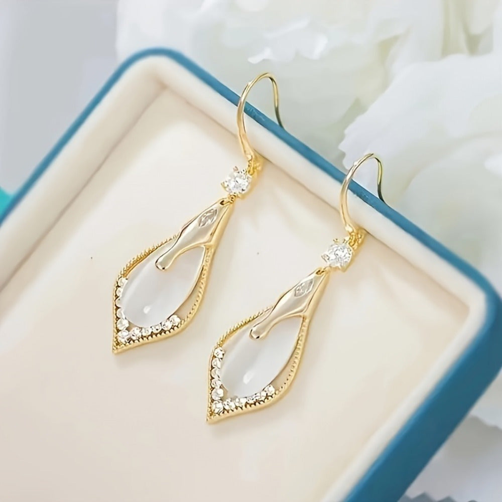 Cat Eye Teardrop Crystal Dangle Earrings 2 Pairs – Sparkling White & Purple CZ Drop Earrings for Women, Elegant Alloy Fashion Jewelry, Perfect for Party, Wedding & Daily Wear