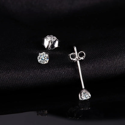 Moissanite Stud Earrings 0.1Ct D Color VVS1 Round Cut 925 Sterling Silver Posts Platinum Plated Minimalist Japanese Korean Style Everyday Wear Gift for Women Girls