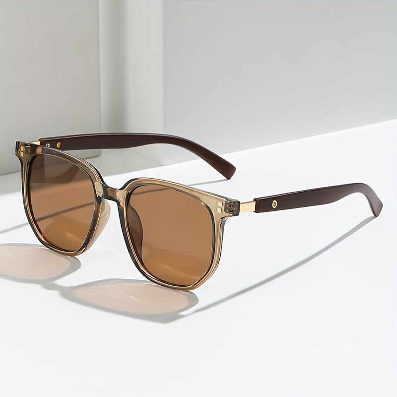 Unisex Vintage Stud Detail Sunglasses TR Polarized UV400 - Retro Street Style Fashion Eyewear for Men Women Outdoor Driving Travel & Daily Wear, Lightweight TR Frame