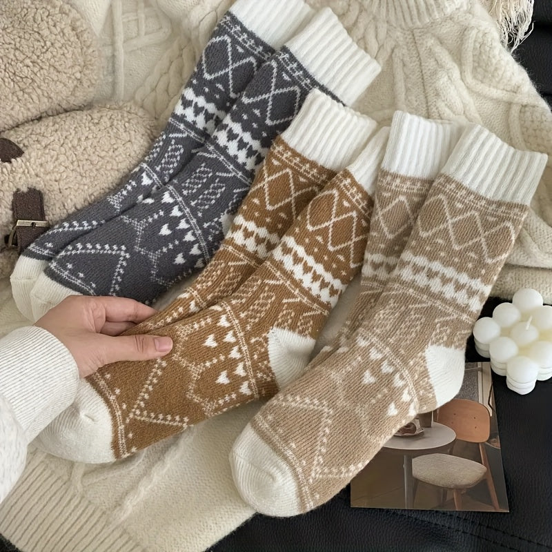 5-Pack Women's Thermal Winter Socks – Fluffy Warm Mid-Calf Cold Weather Socks with Ethnic Rhombus Pattern, Cozy Soft Fabric for Outdoor Commuting & Everyday Wear, Multi-Color