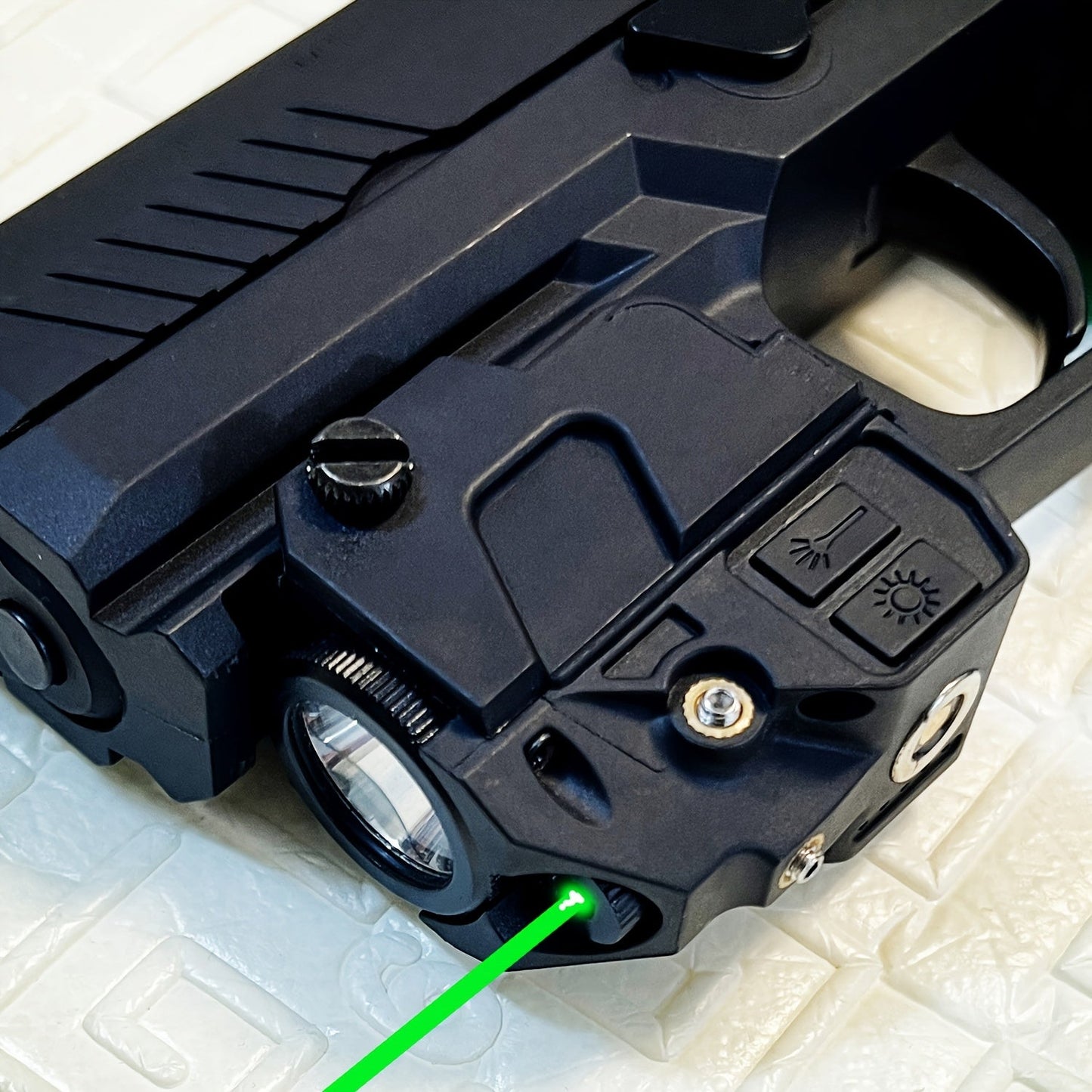 Tactical Green Laser Sight LED Flashlight Combo for Picatinny Rail Ambidextrous USB Rechargeable Fits Air Pistols Handguns Shotguns Rifles Compact Lightweight 55g