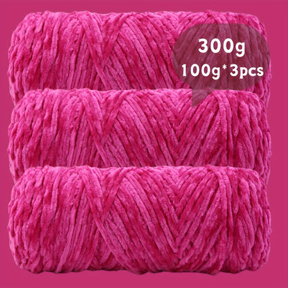 Velvet Chenille Yarn 3-Pack 300g (100g x3) Soft Bulky Knitting Crochet Yarn 47 Colors Beginner Friendly Luxury Handcraft for Sweaters Scarves Hats Dolls Bags Amigurumi DIY Projects