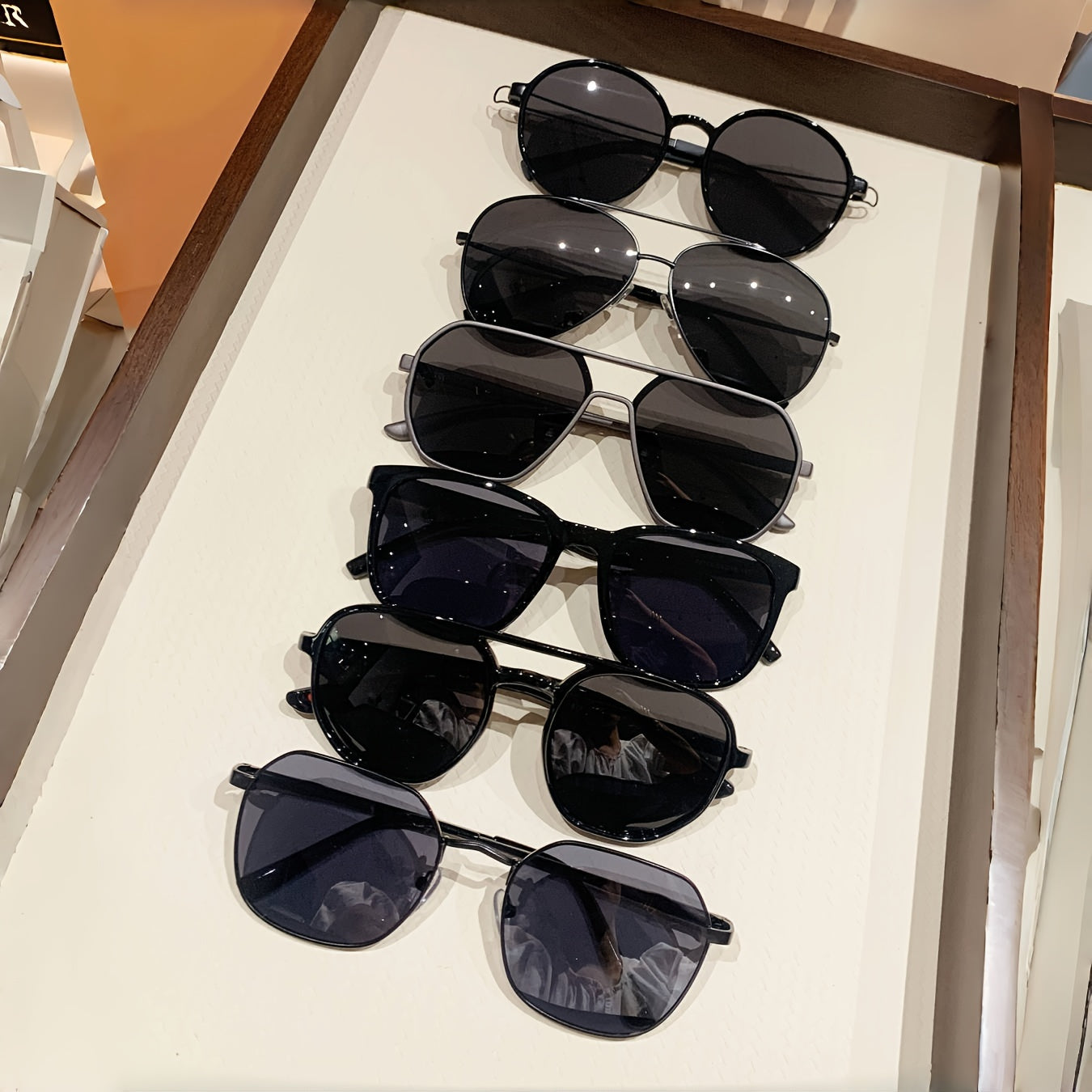 6-Pack Classic Polarized Sunglasses Multi-Frame Set for Men & Women – UV Protection Shades for Driving, Fishing, Travel, Outdoor Parties & Vacation, Fun Photo Props & Gift Set
