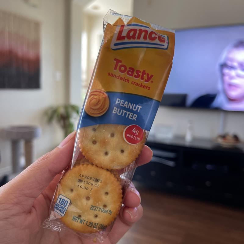 Lance Sandwich Crackers Variety Pack Peanut Butter Cheese Classic Flavors Individually Wrapped 20 or 40 Count Snack Pack