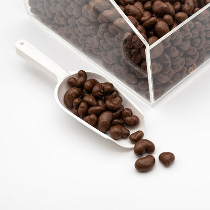 Milk Chocolate Cashews – Premium Creamy Milk Chocolate Coated Cashew Nuts, Bulk Gourmet Snack for Gifting Parties & Everyday Indulgence