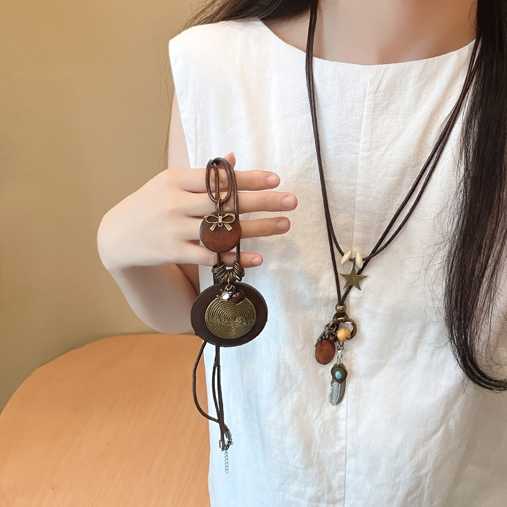 5 Piece Bohemian Layered Necklace Set for Women – Retro Boho Sweater Chain Y-Shaped Necklace with Feather Leaf Butterfly Star Pendants, Fashionable Stackable Jewelry Gift for Daily Wear and Banquets