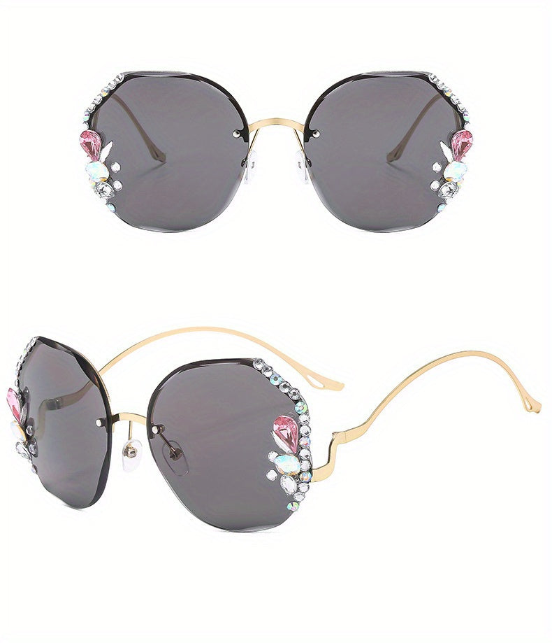 Women's Diamond-Accented Fashion Sunglasses with Case – Gradient UV Protection Lenses, 7 Colors – Stylish Eyewear for Daily Wear, Parties & Summer