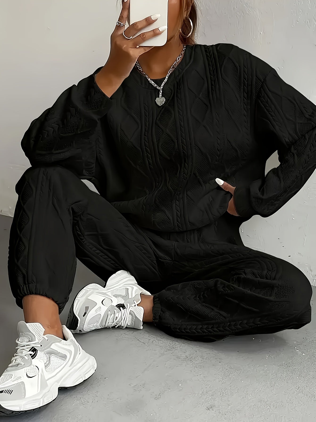 Women's 2-Piece Pullover Sweatsuit Set – Textured Jacquard Crewneck Long Sleeve Top & Sweatpants Tracksuit Breathable Casual Loungewear for Spring Summer S-XXL