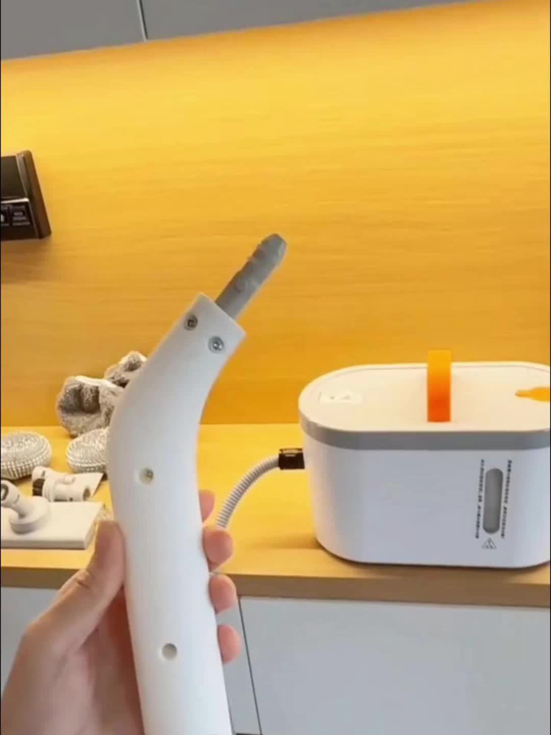 Handheld Steam Cleaner 4.4Bar High-Power Fast Heating 6 Multifunctional Heads 47oz Large Tank Dual Safety for Kitchen Sofa Floor Bathroom Car Refrigerator Air Conditioner