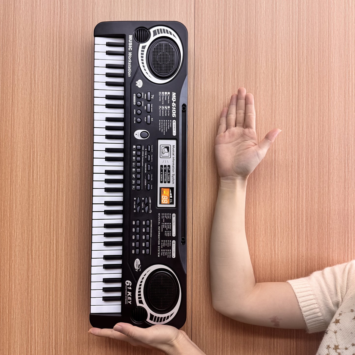 61-Key Electronic Piano Keyboard for Beginners - Built-In Microphone, Printed Music Sheets & USB Power, Complete Starter Kit for Kids & Adults, Perfect Birthday Gift for Music Lovers