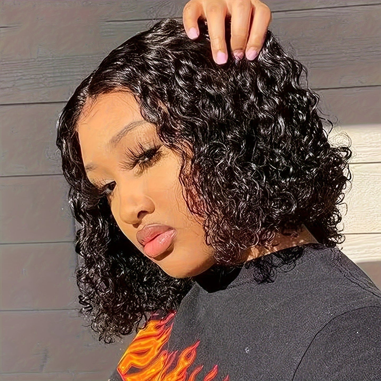 Glueless Brazilian Curly Short Wig for Women – Deep Wave Synthetic Hair, Natural Scalp Look, Breathable Cap, Light Beige, No Adhesive Needed for Daily Wear & Parties