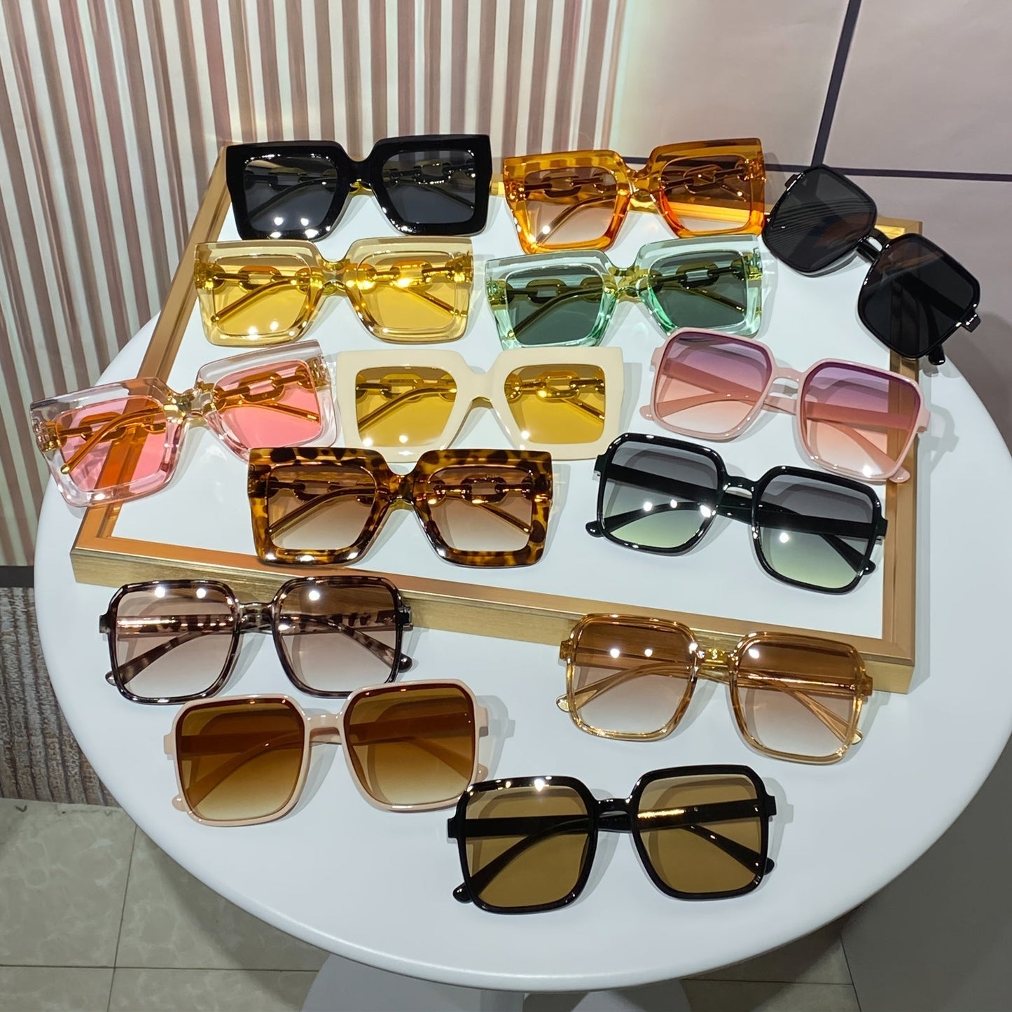 14-Pack Women's Square Frame Tinted Fashion Glasses Set – Minimalist European & American Style, Durable PC Frames, Colorful Lenses, Bulk Party & Gathering Eyewear for Women