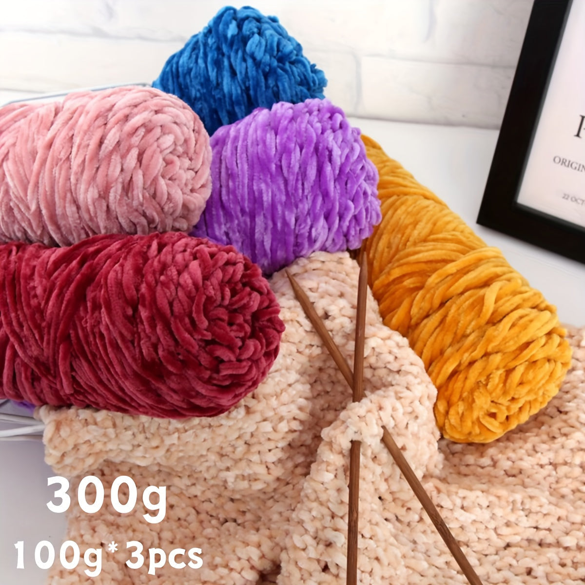 Velvet Chenille Yarn 3-Pack 300g (100g x3) Soft Bulky Knitting Crochet Yarn 47 Colors Beginner Friendly Luxury Handcraft for Sweaters Scarves Hats Dolls Bags Amigurumi DIY Projects