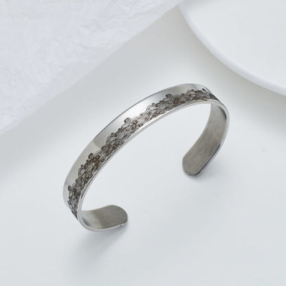 Pet Memorial Adjustable Open Cuff Bracelet for Animal Lovers – Vintage Style Commemorative Jewelry, C-Shaped Silver Bangle, Thoughtful Sympathy & Anniversary Gift for Pet Loss