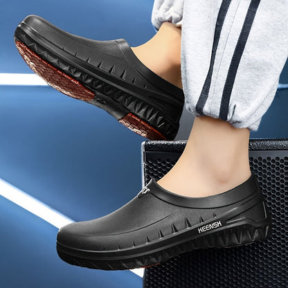 Men's Non-Slip Chef Shoes - Slip-Resistant Kitchen Work Shoes with Reinforced EVA Sole, Textured Grip and Heel Support for All-Day Comfort, Low-Top Sneakers for Professional Chefs and Commercial Kitchens, Black