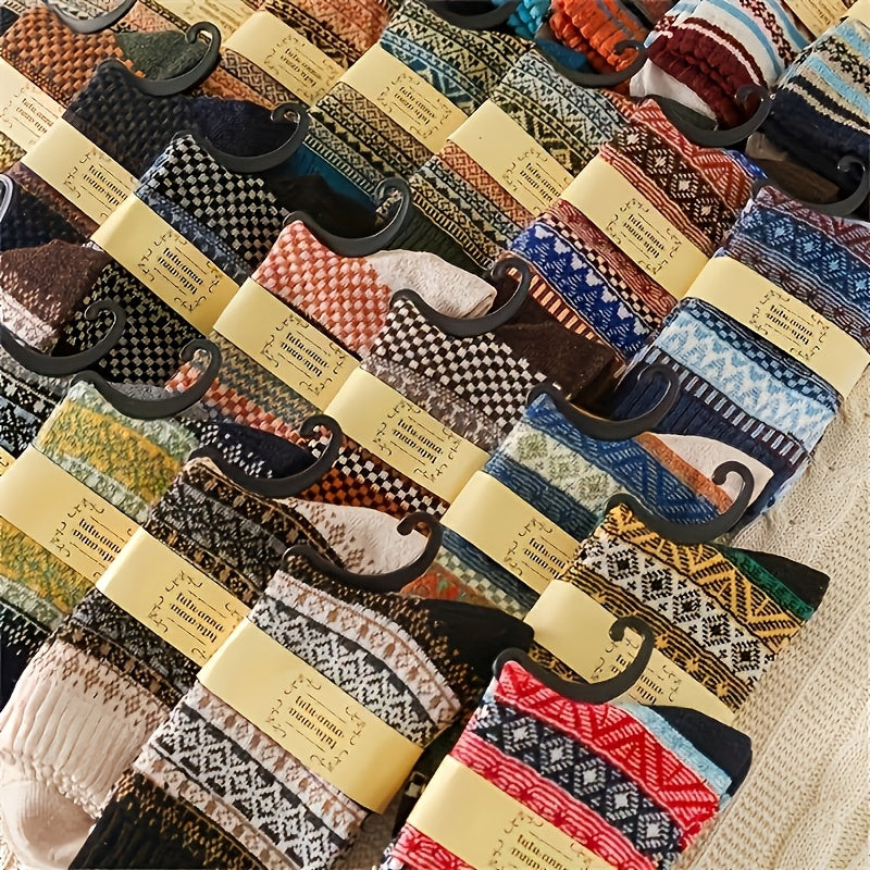 5 Pairs Women's Thickened Winter Socks, 200g/m² Warm Soft Polyester Knit Socks with Bright Plaid Pattern for Hiking Skiing Cold Weather – Fall Winter Holiday Gift Socks