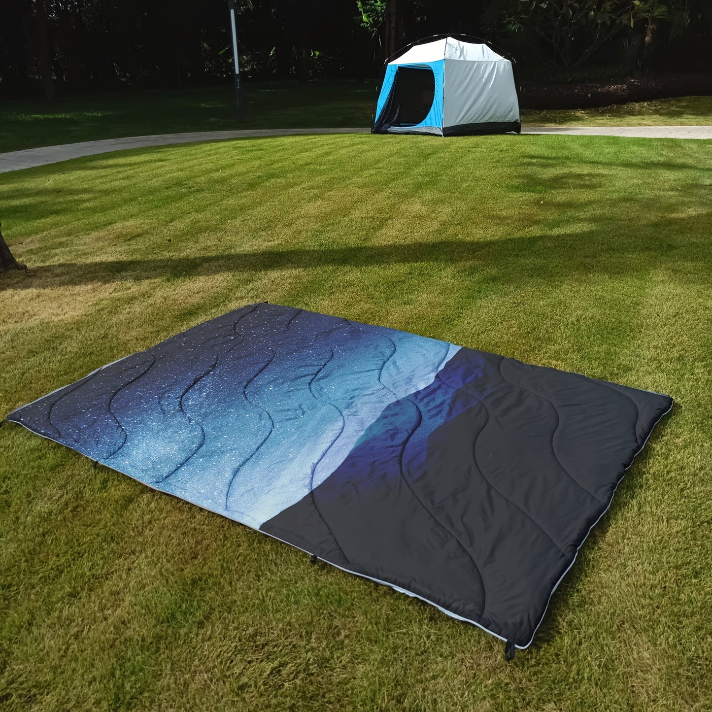 Outdoor Puffy Camping Blanket 55x79 Inch Lightweight Down Alternative Ultra Warm Hammock Top Quilt – Printed Camping Blanket for Traveling, Picnic, Beach Party & Cold Weather | 140x200cm