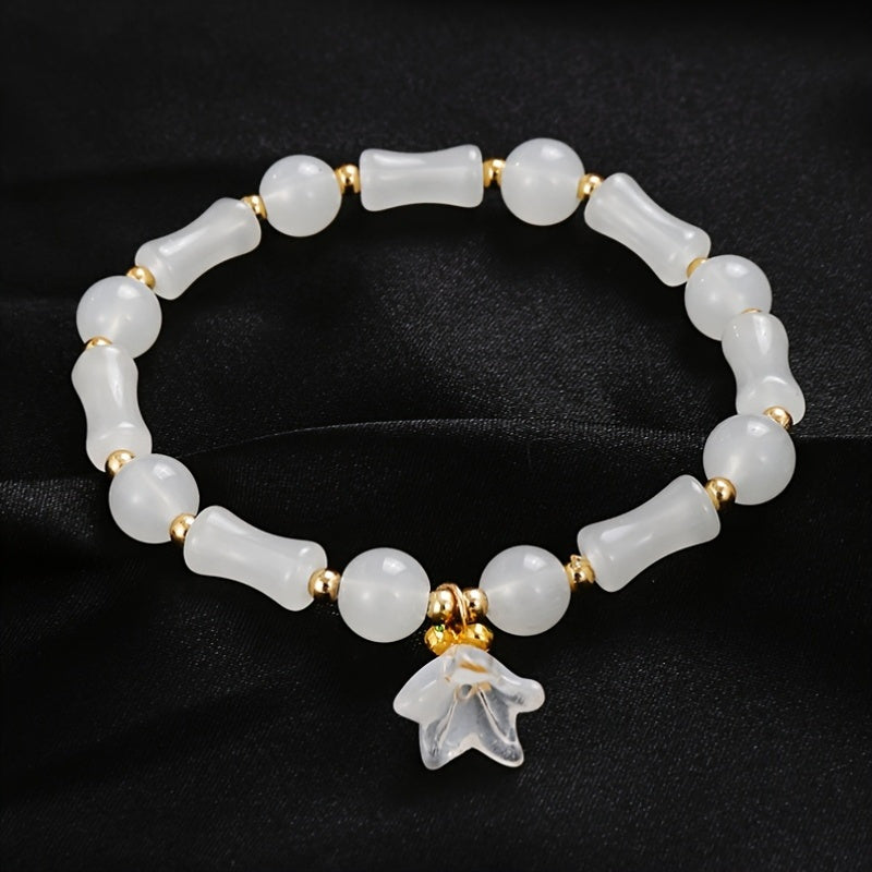 Bead Bracelet Set 7 Pieces for Women & Men – Butterfly & Lily Pendant Imitation Jade Retro Chinese Style Stackable Bracelets, Elegant Boho Wrist Jewelry Gift for Birthday Anniversary Valentine's Day